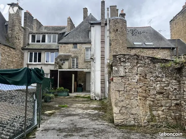 Maison 10 pièces 165 m² 