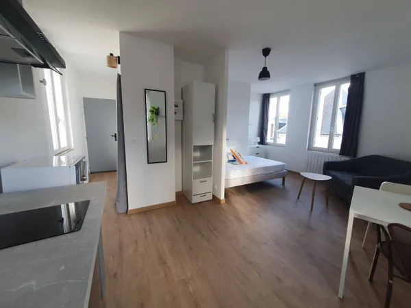 Studio 1 pièce 26 m² 