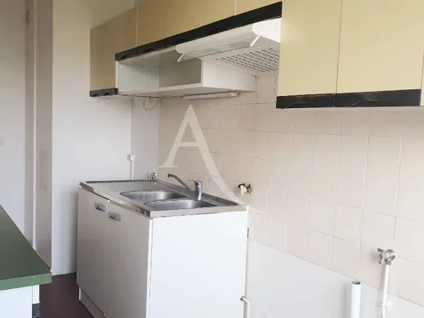 Appartement 4 pièces 83 m² 