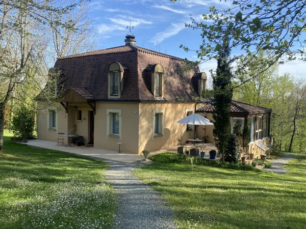 Maison 6 pièces 175 m² 