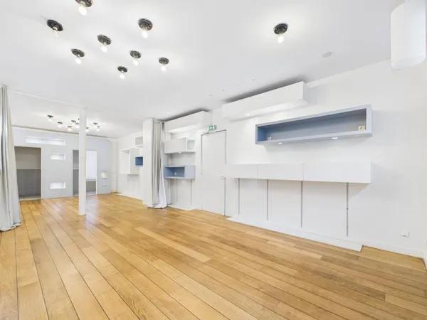 Local commercial 120 m² 