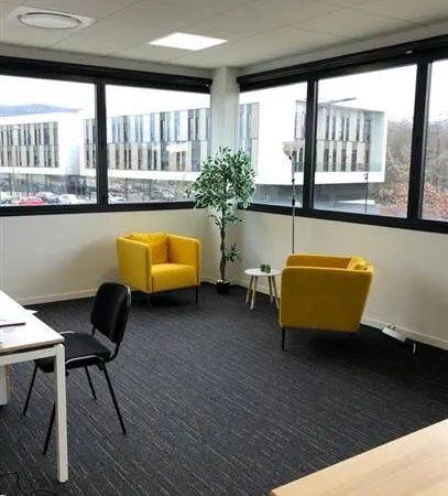 Bureau 149 m² 
