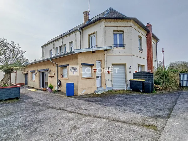 Maison 6 pièces 203 m² 