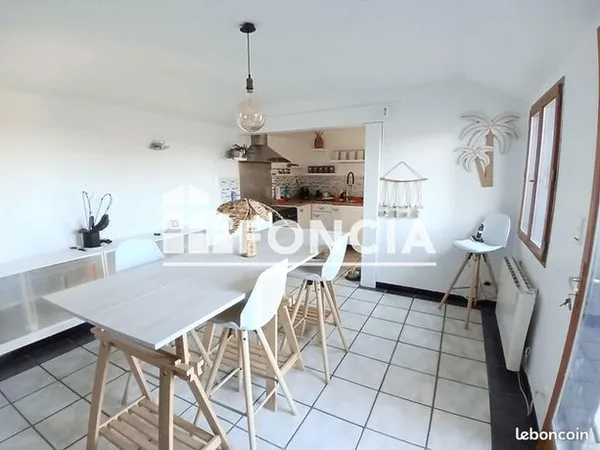 Maison 6 pièces 115 m² 