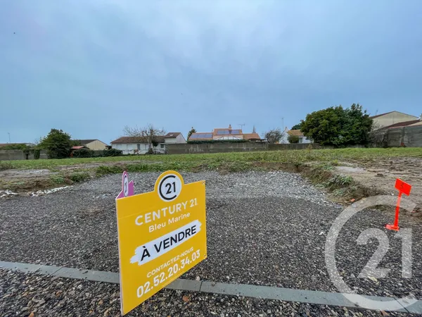 Terrain 383 m² 