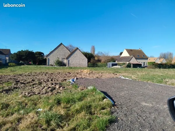 Terrain 635 m² Houdan 