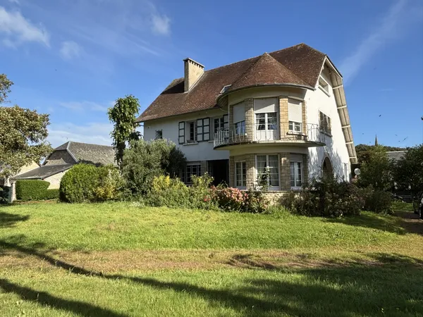 Maison bourgeoise - 11 pièces - VIERVILLE SUR MER 