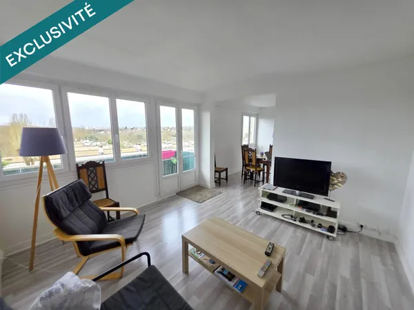 Appartement 5 pièces, 3 CH, 82 m² avec Balcon 