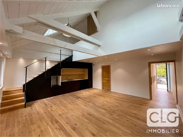 Loft 3 pièces 69 m² 