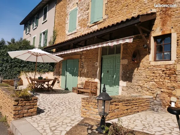 Maison ville pierre 