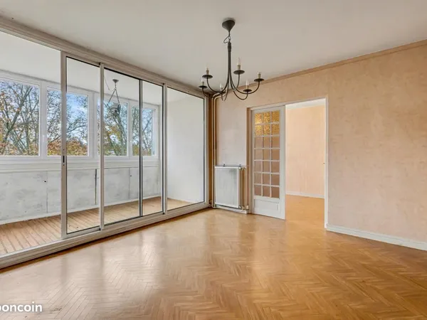 Appartement 4 pièces 80 m² 