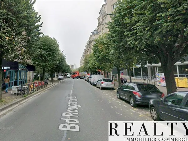 Boutique 241 m² 