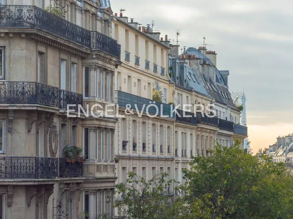 Appartement 5 pièces 153 m² 