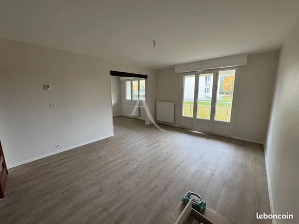 Appartement 4 pièces 79 m² 