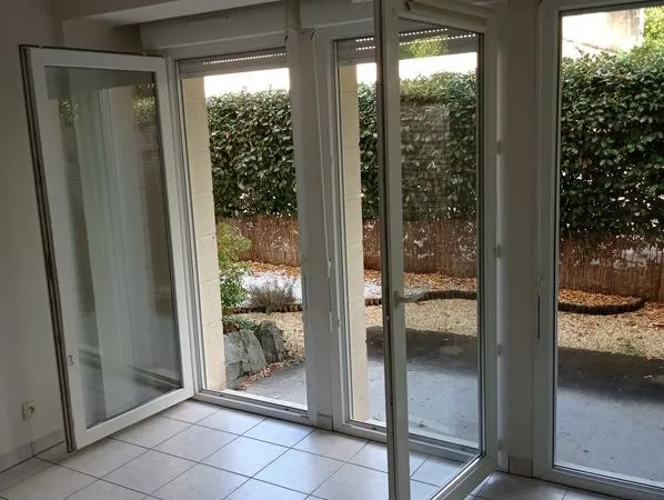T3 Libourne 58 m2 jardin privatif 36 m2, 2 parkings 
