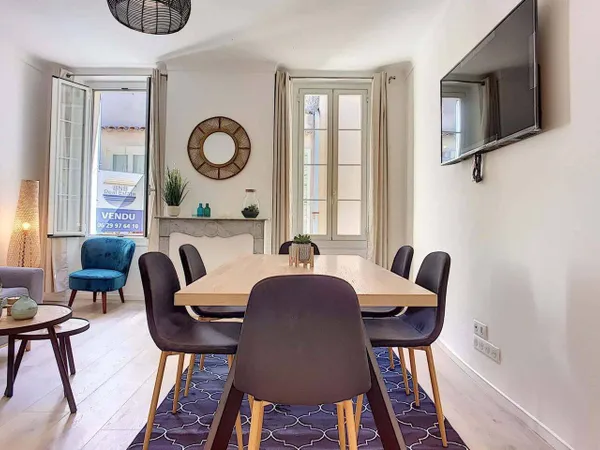Appartement 3 pièces 77 m² 