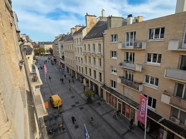 F2 meublé hypercentre Caen 