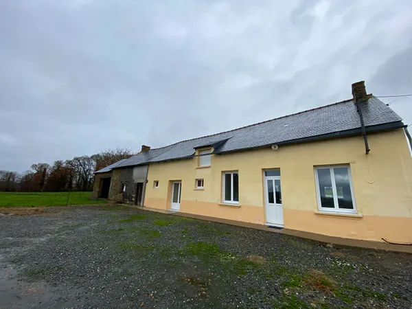 A LOUER - Maison en campagne avec 2 chambres à TREMOREL 