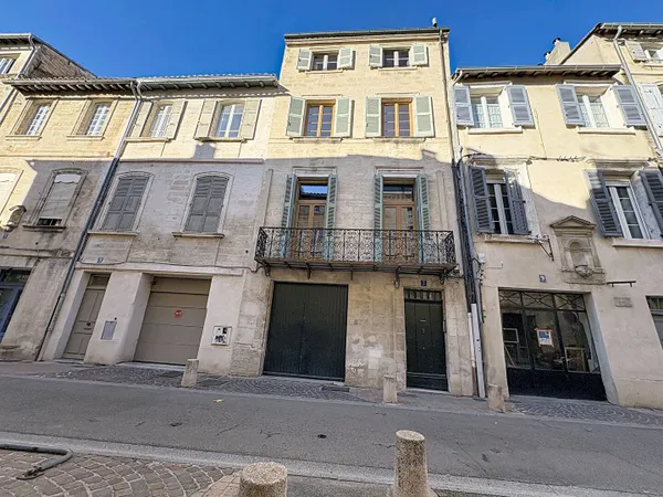 Immeuble de rapport Avignon Intra Muros 7 pièce(s) 255 m2 
