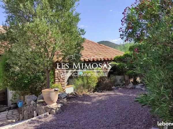 Maison 5 pièces 130 m² 
