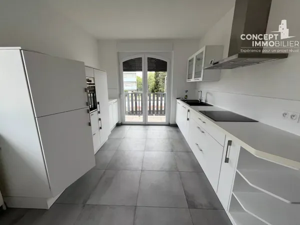 Maison jumelée 5 pièces 154 m² 