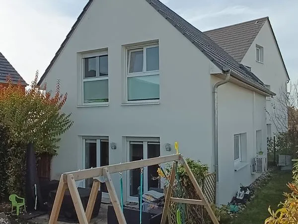 Maison 4 pièces avec jardin et garage 
