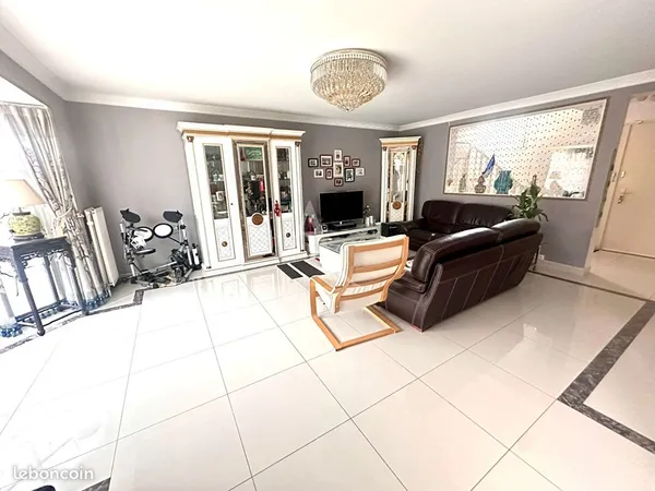 Pavillon 6 pièces 119 m² 