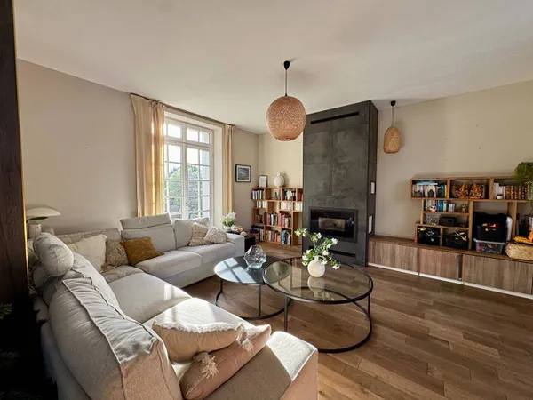Villa 6 pièces 180 m² 