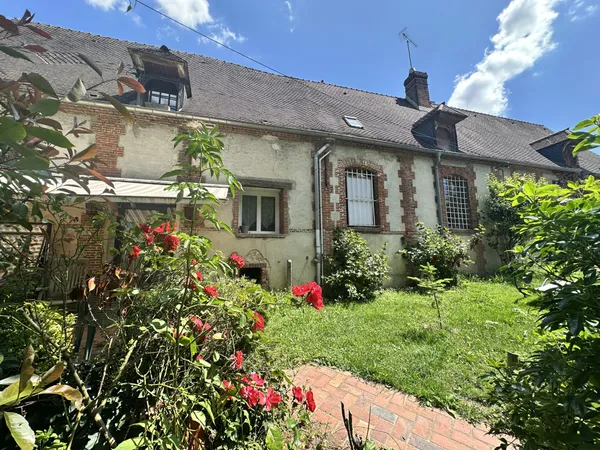 Corps de ferme 2 habitations, grange et étable 