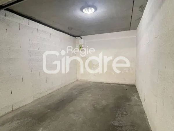 Parking 13 m² 