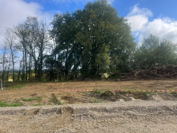 Terrain 918 m² 
