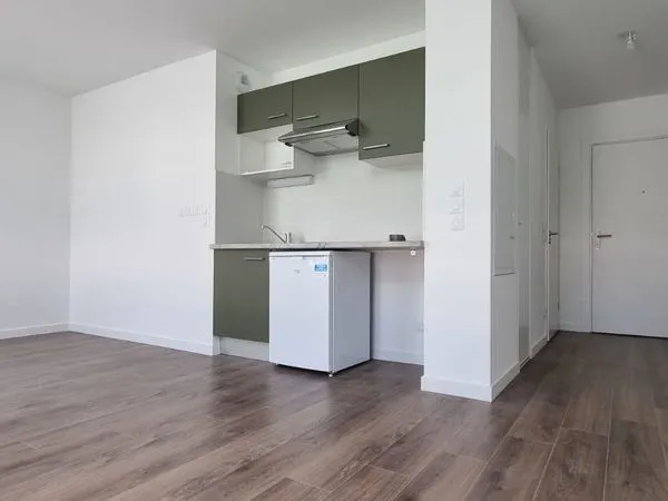 T1 NEUF ? 31,5 m² Loi Carrez ? BRUGES CENTRE Prix : 179 000 