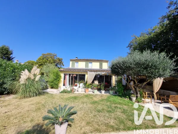 Maison 7 pièces 200 m² 