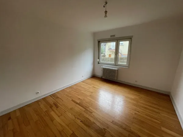 Appartement ancien 4 pièces 72 m² 