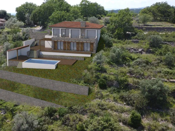 Propriété 149 m² 