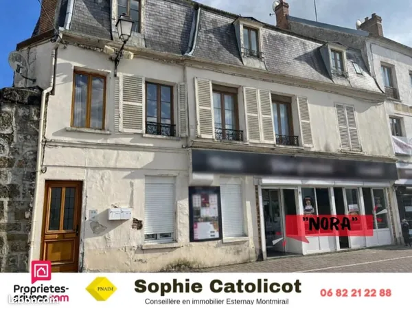 Immeuble 150 m² 