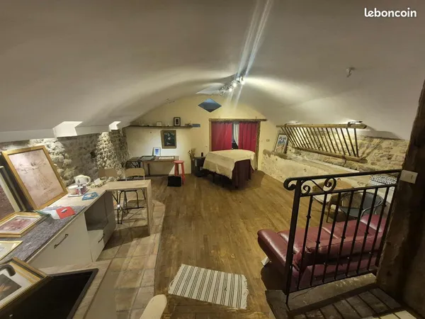 Loft/atelier/surface 1 pièce 68 m² 