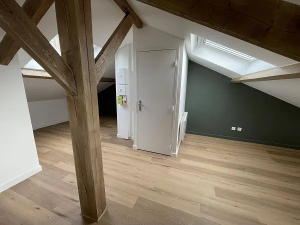 Studio 1 pièce 23 m² 