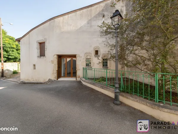 Maison de village 8 pièces 200 m² 