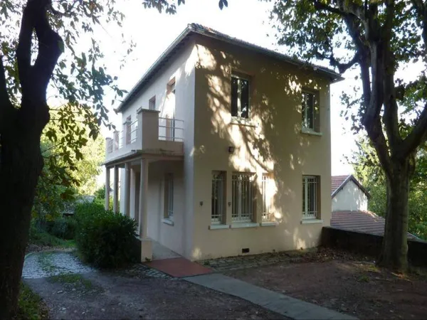 Maison 5 pièces 130 m² 