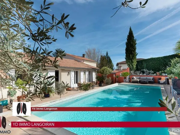 HAUT LANGOIRAN - Superbe Villa familiale avec piscine 