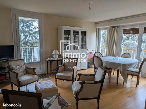 Appartement 3 pièces 77 m² 