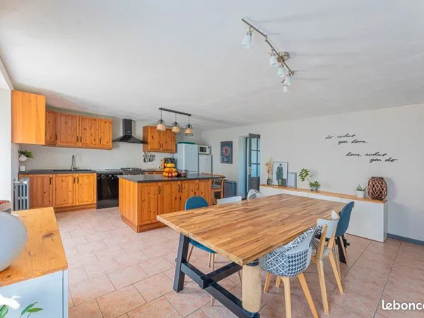 Longère 5 pièces 111 m² 