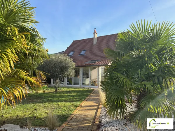 Jolie maison familiale avec jardin 