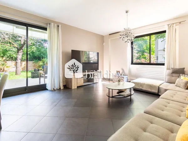 Appartement 5 pièces 102 m² 