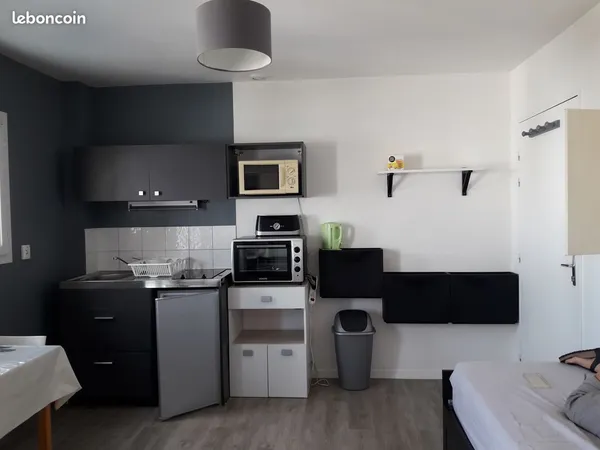 Studio meublé - Quartier Tasdon, La Rochelle 
