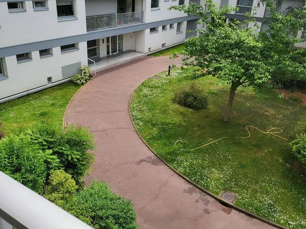 Parking 12 m² 