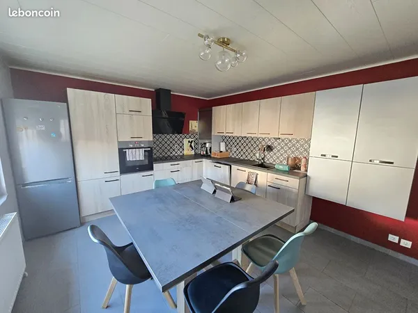 Appartement 4 pièces 94 m² 