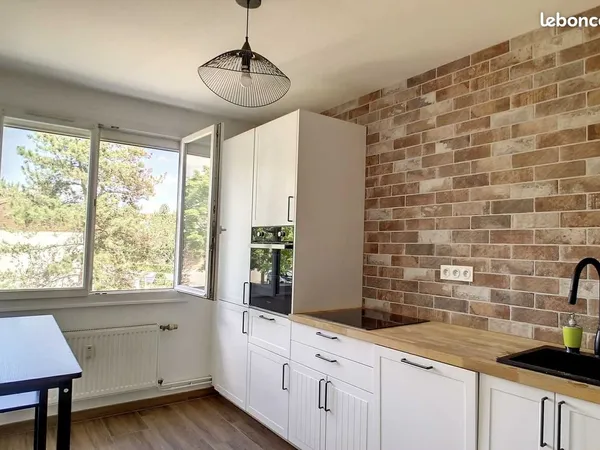 🏡 Appartement T3 - 79,65 m² - Montbrison - 700 CC 