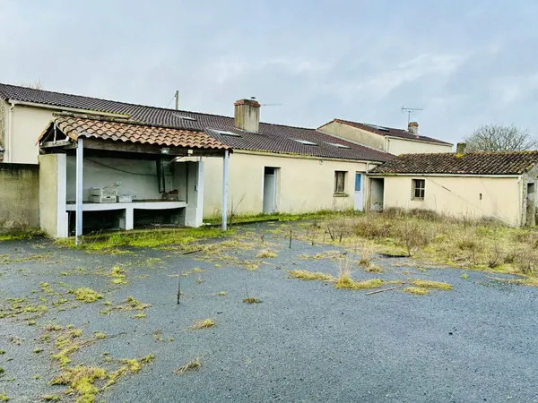 Maison avec domaine Saint Hilaire de Loulay 
